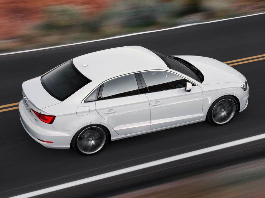  Audi A3 Sedan 2.0 TDI (8V) 2013 года  (WW) (фото 40 из 42)